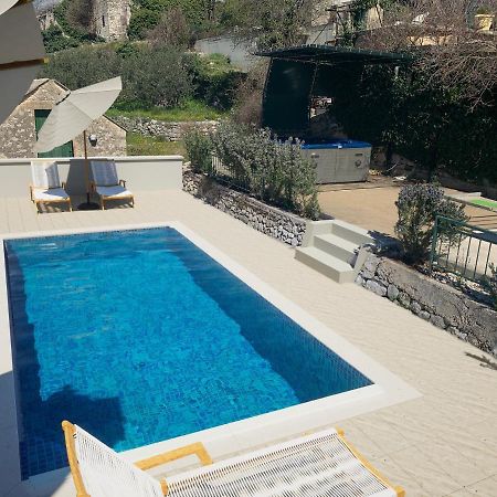 Holiday Home Aria Подгора Экстерьер фото