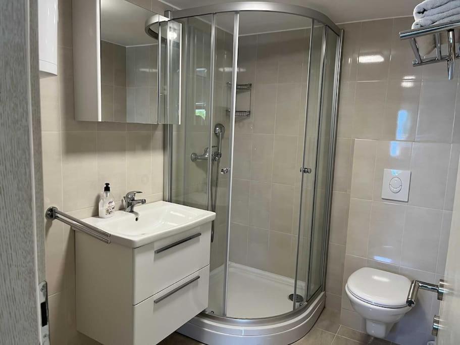 Holiday Home Aria Подгора Экстерьер фото